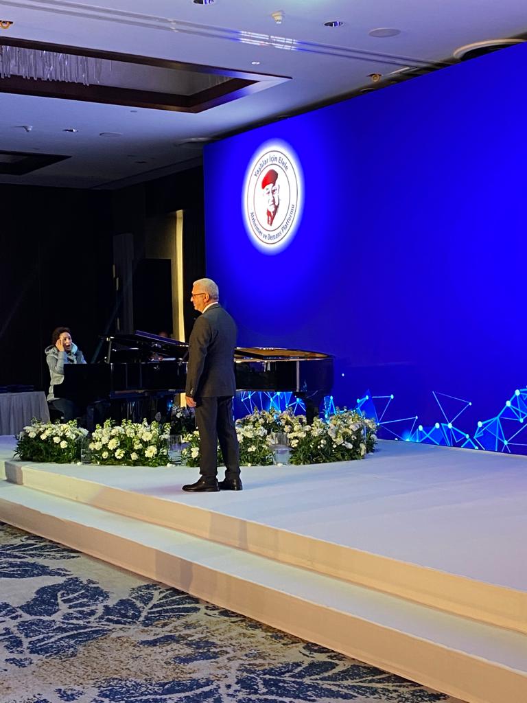 Halkbank – 12