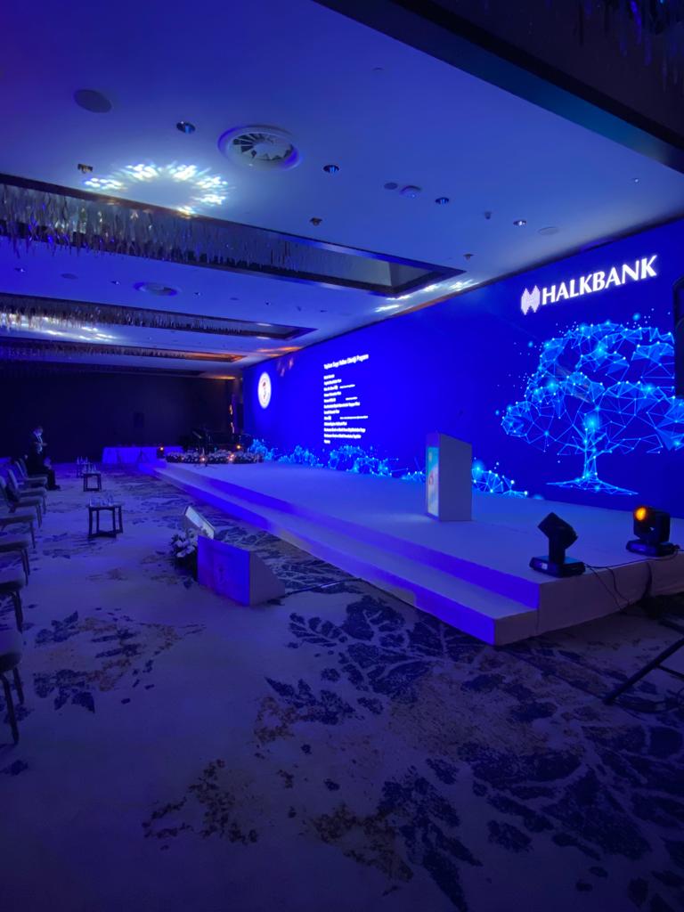Halkbank – 18